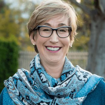 profile-pic-annie-square-optz Annie Hyman Pratt, Executive Consultant, CEO & Founder of Leading Edge Teams, Author & Speaker, The People Part